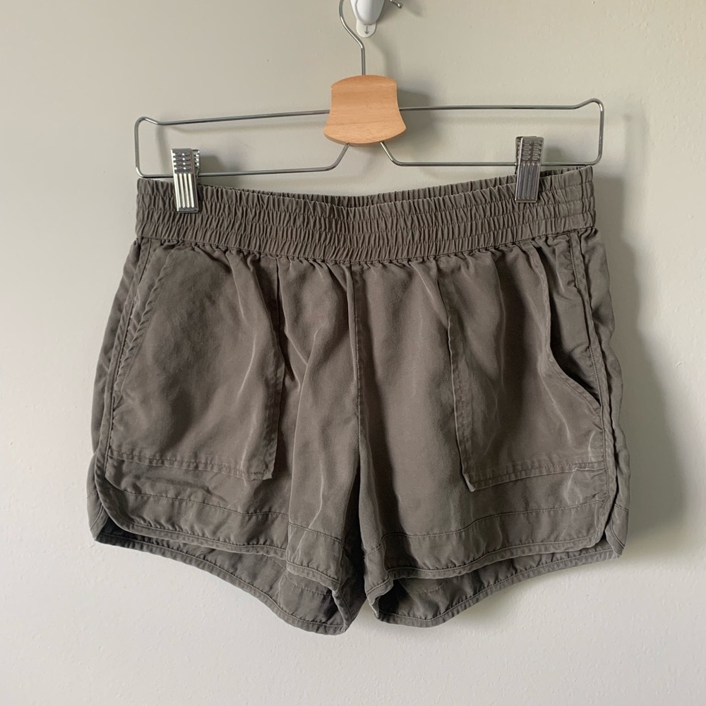 Joie Women's Casual Gray Shorts